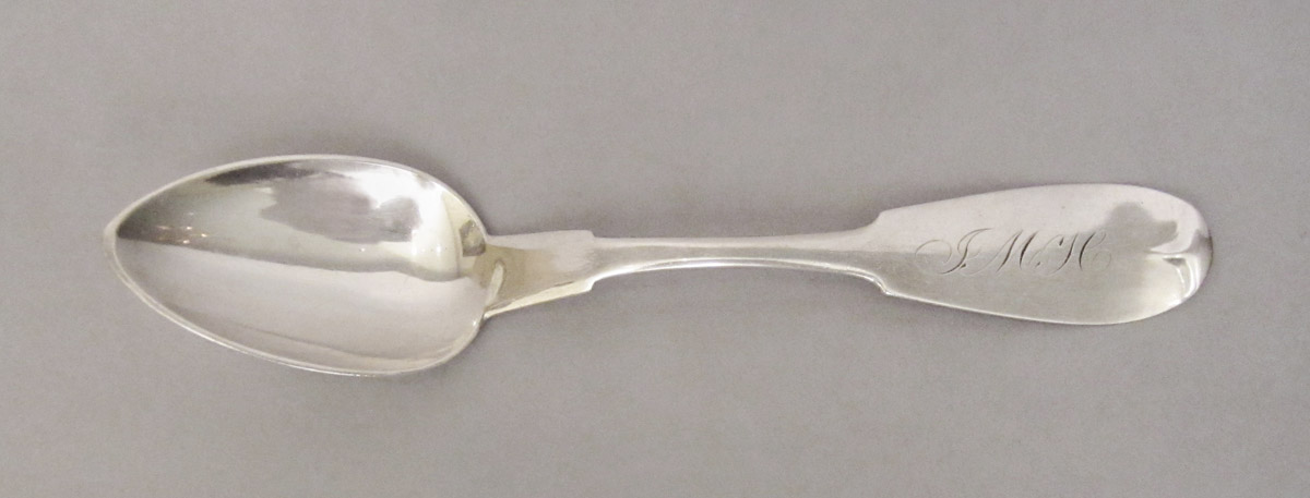 1990.0048.001 Spoon, upper surface