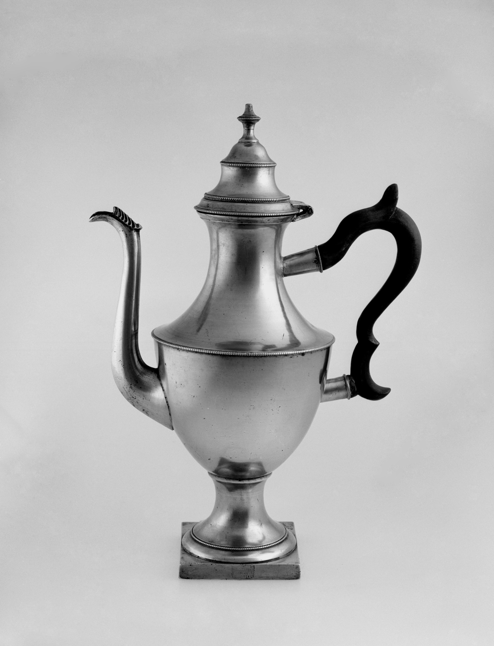 1954.0033 Pewter coffee pot