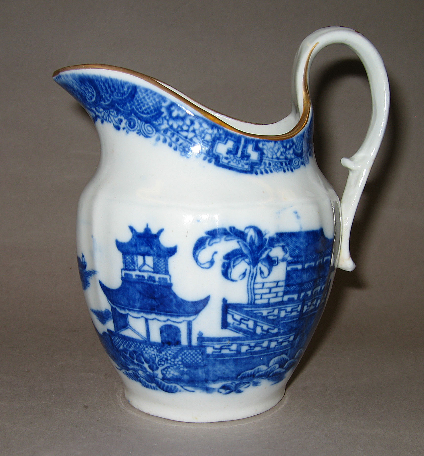 1975.0085.003 Jug (Handle to right)