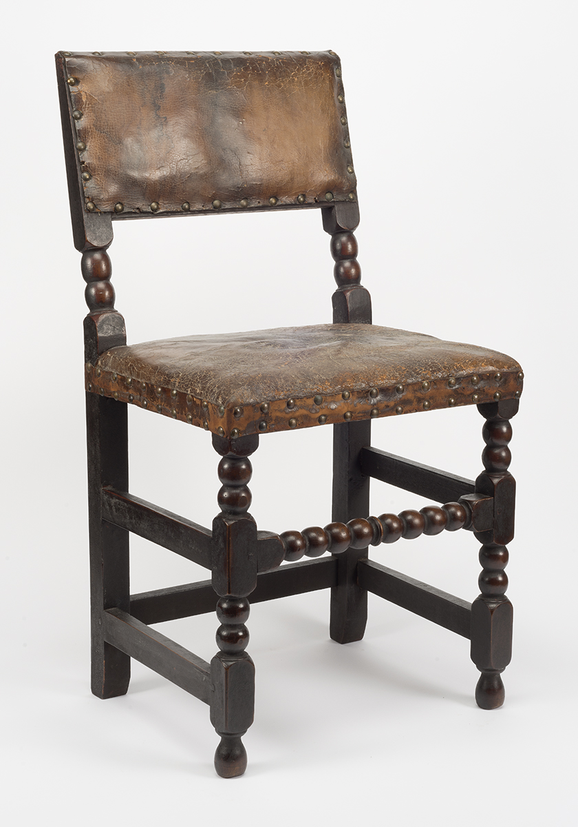1954.0524 Chair, three quarter view