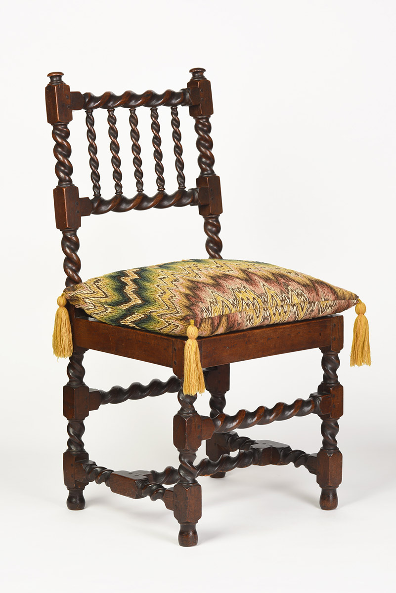 1957.1389 Chair, 1989.0521, Cushion, view 1
