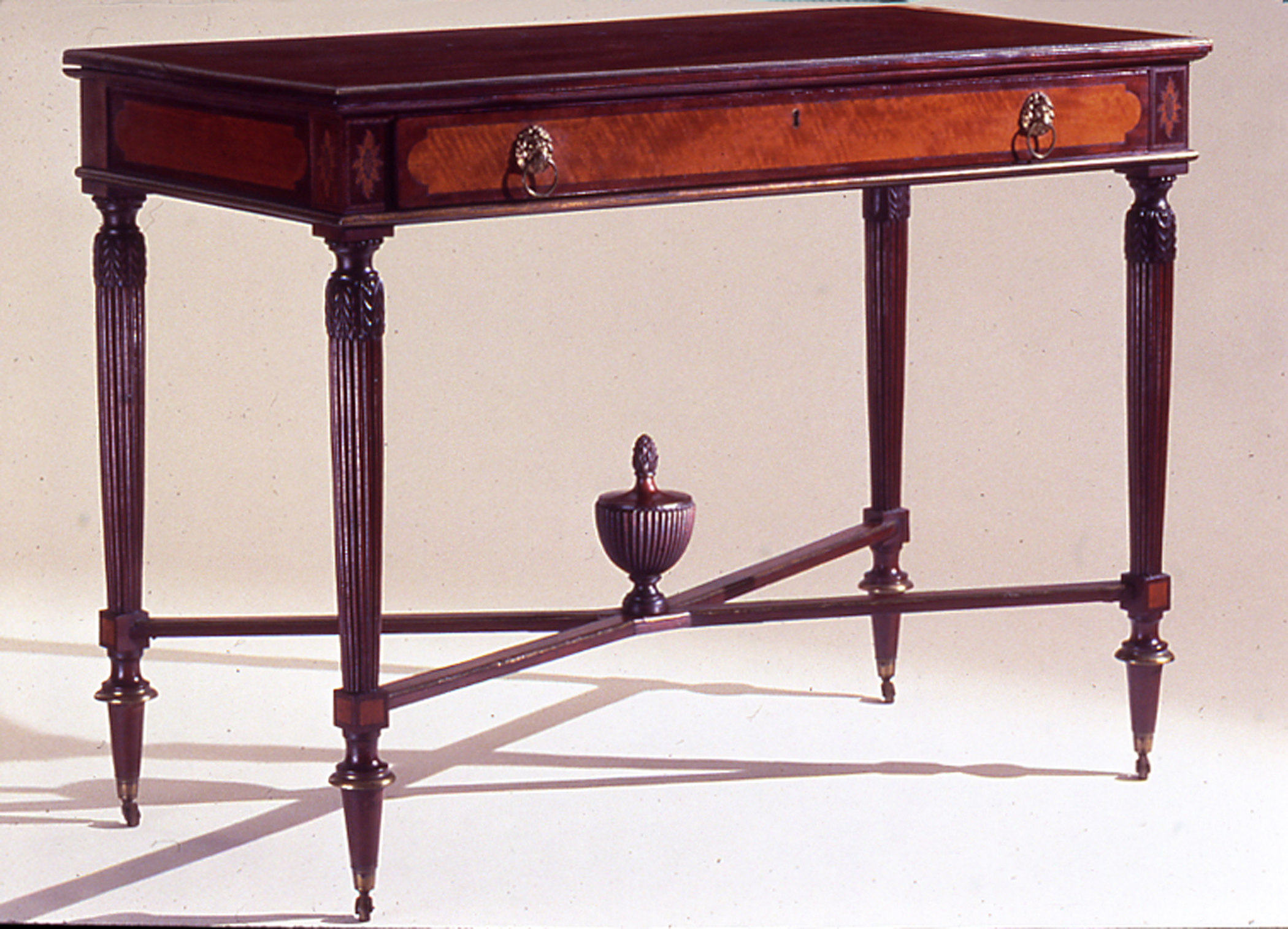 1957.0685 Table, pier table