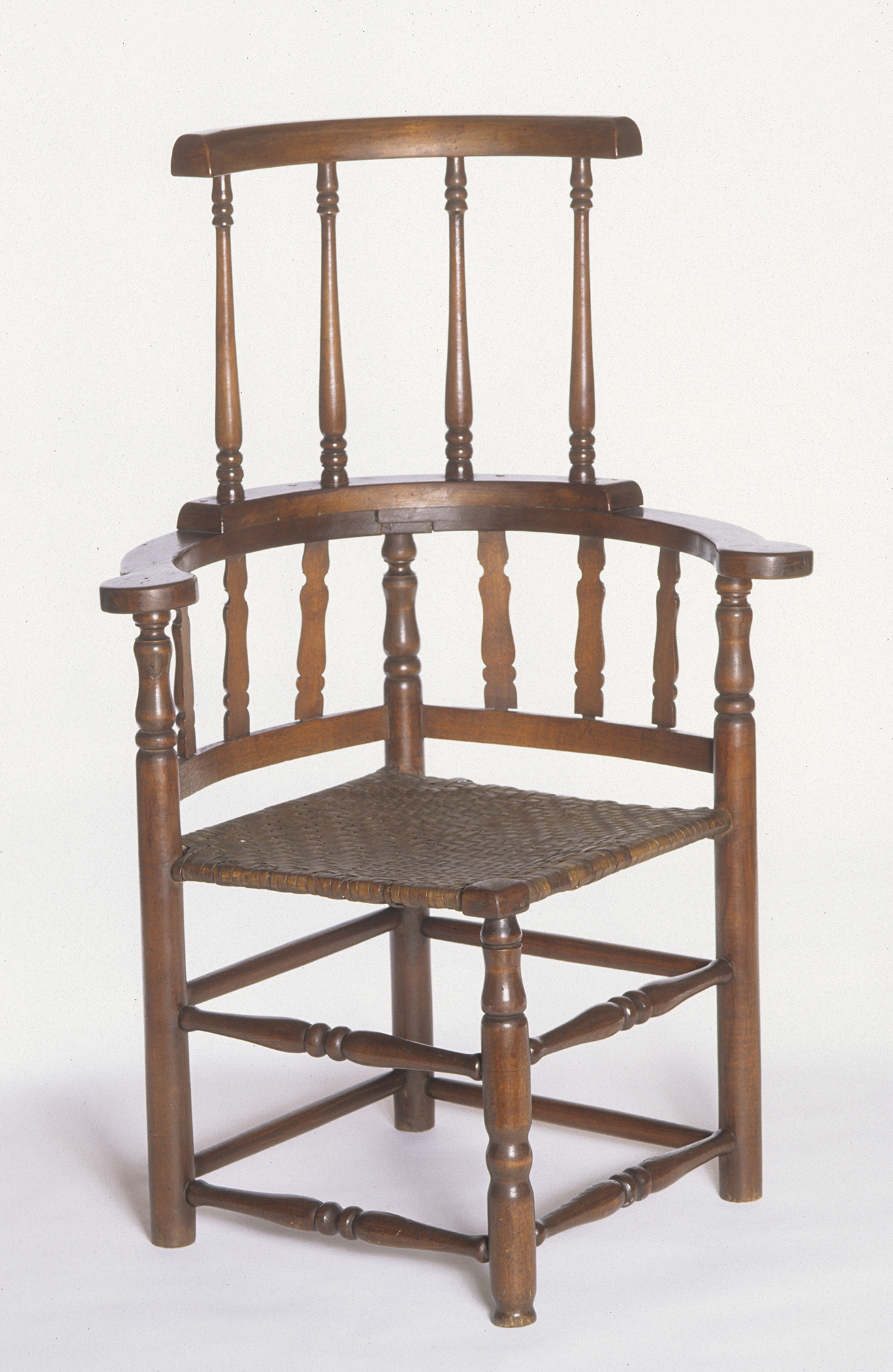 1966.1210 Chair, view 2