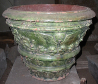 Urn