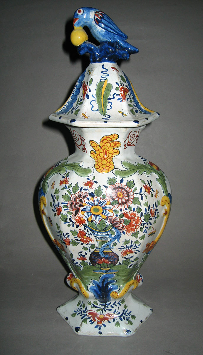 1959.2554 A, B Delft vase