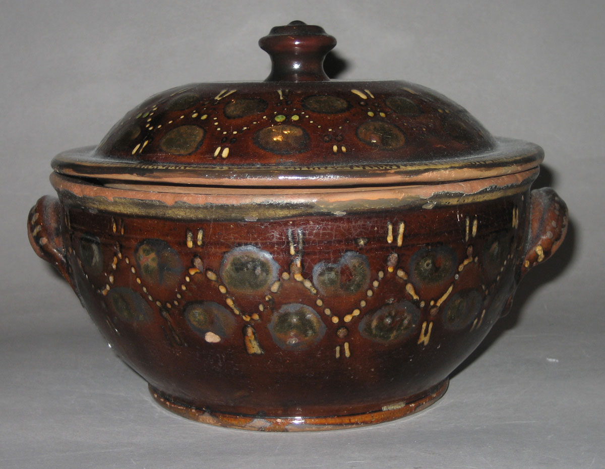 1955.0719 A, B Bowl and Cover