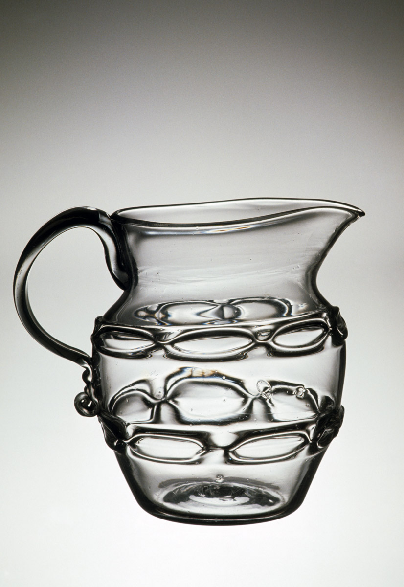 1958.0004.001 Lead glass jug