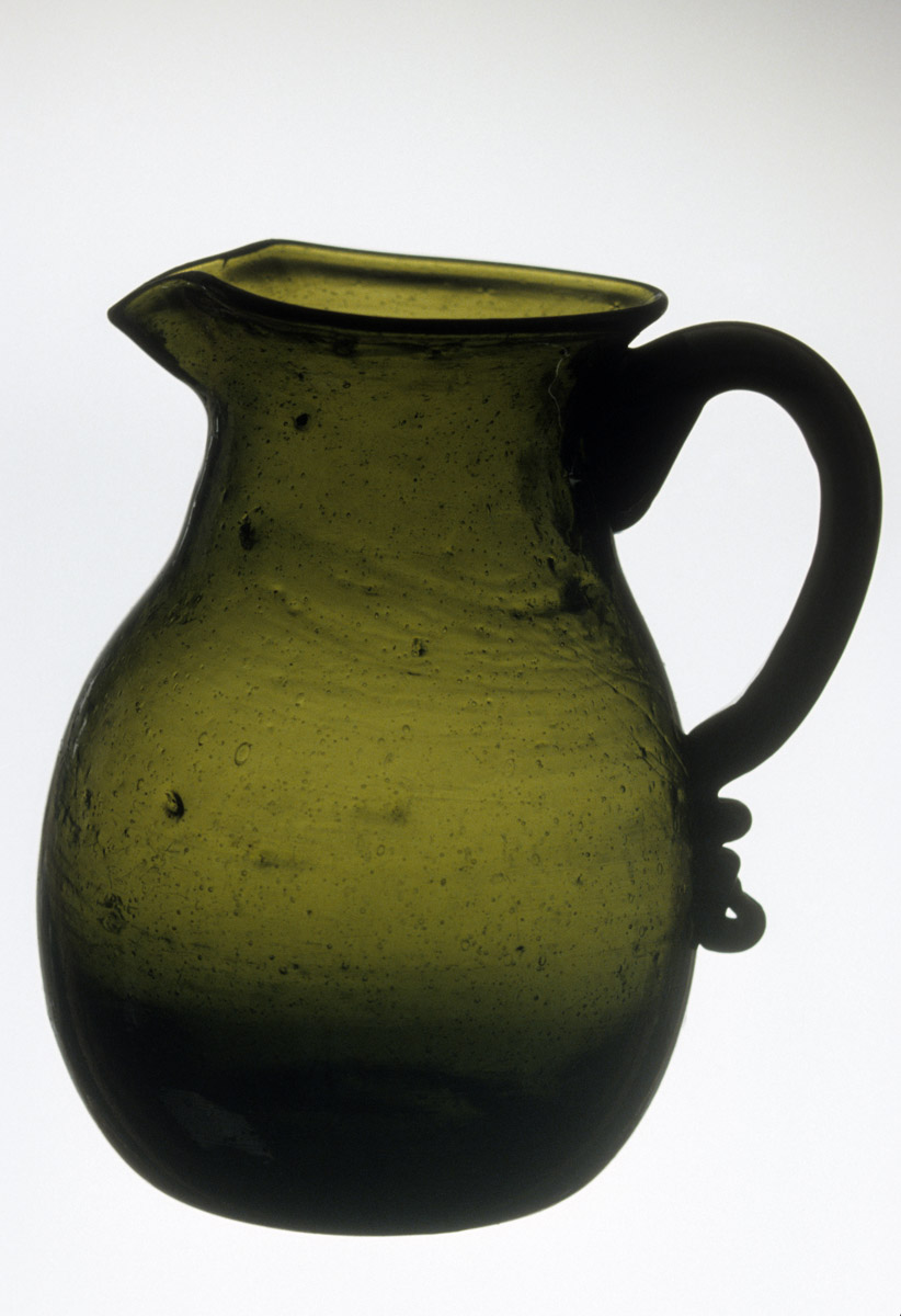 1957.0090.006 Nonlead glass jug