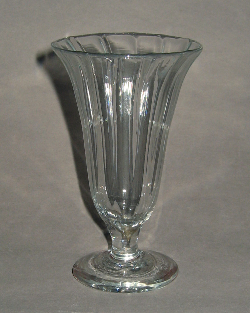 1968.0130.002 Glass jelly glass
