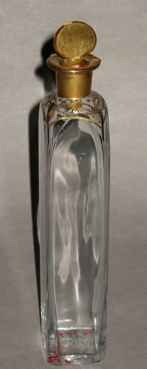 1957.0842 M Glass bottle
