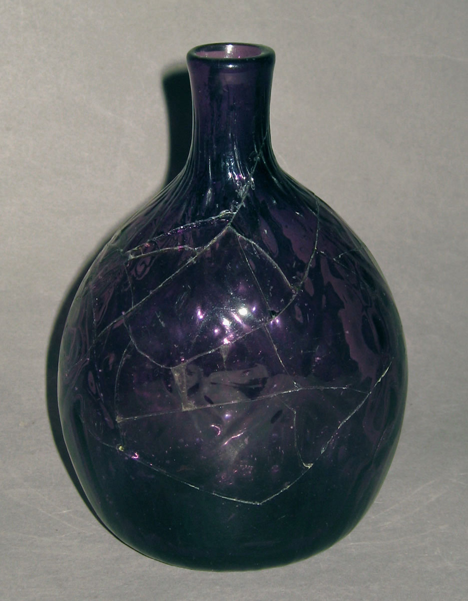1959.3121 Glass flask