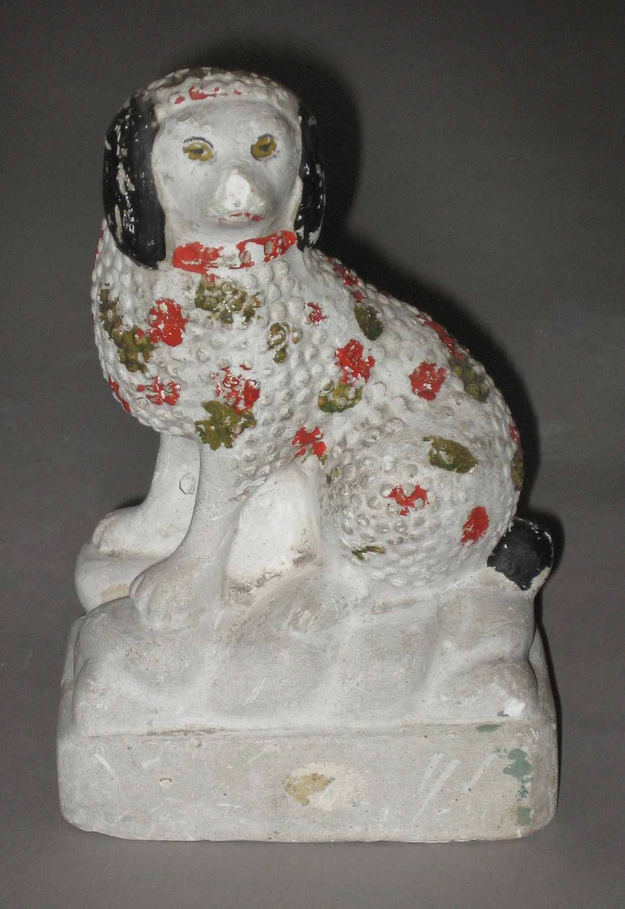 1953.0167.003 Chalkware dog (spaniel)