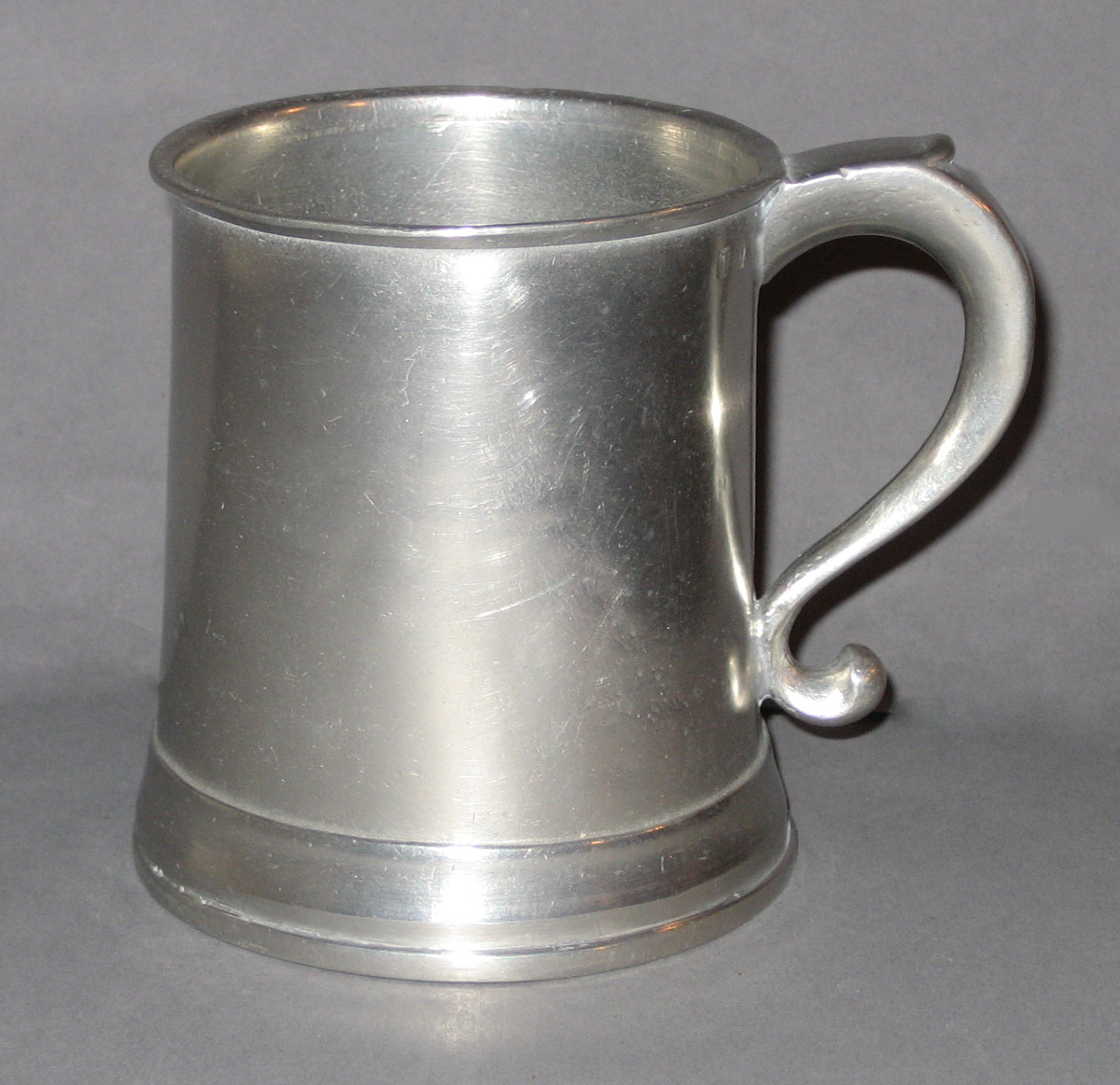 1955.0048.033 Mug