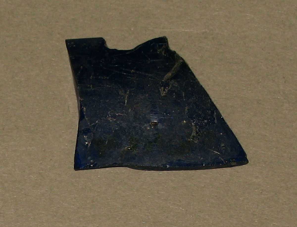 Glass - Glass fragment