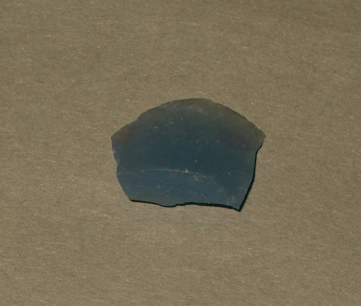 1958.0002.006.076 Glass fragment