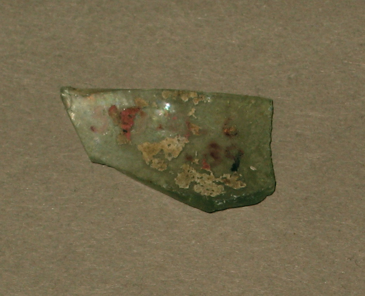 1958.0002.006.089 Glass fragment