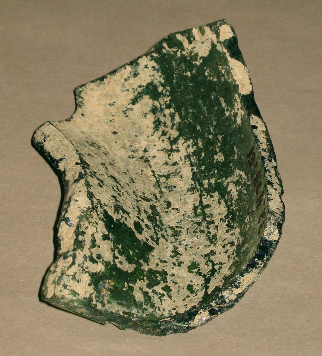1972.0473.061 Glass fragment