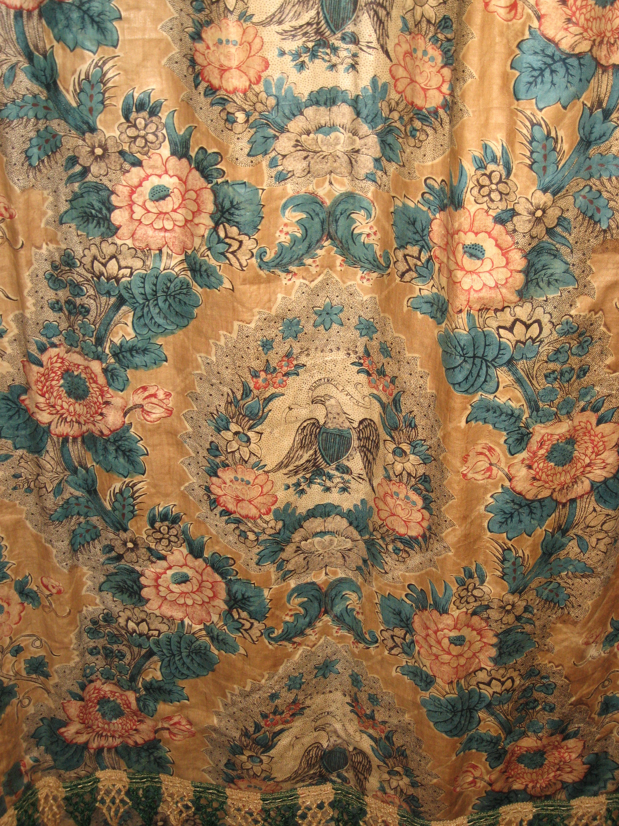 1952.0333 b side curtain  repeat