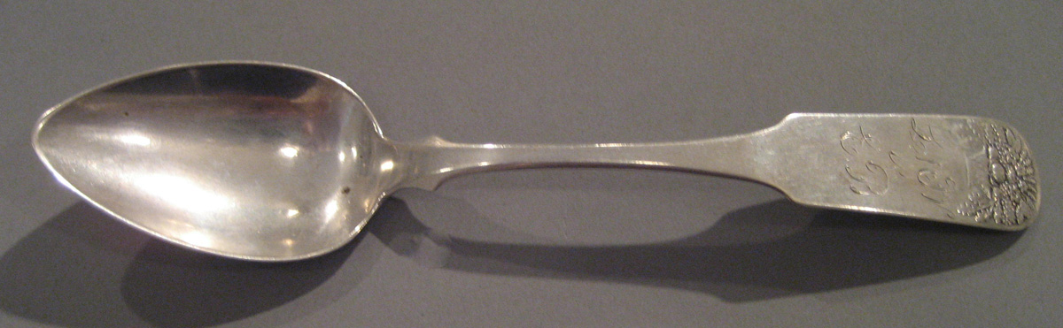 1998.0004.013.001 Silver Spoon upper surface