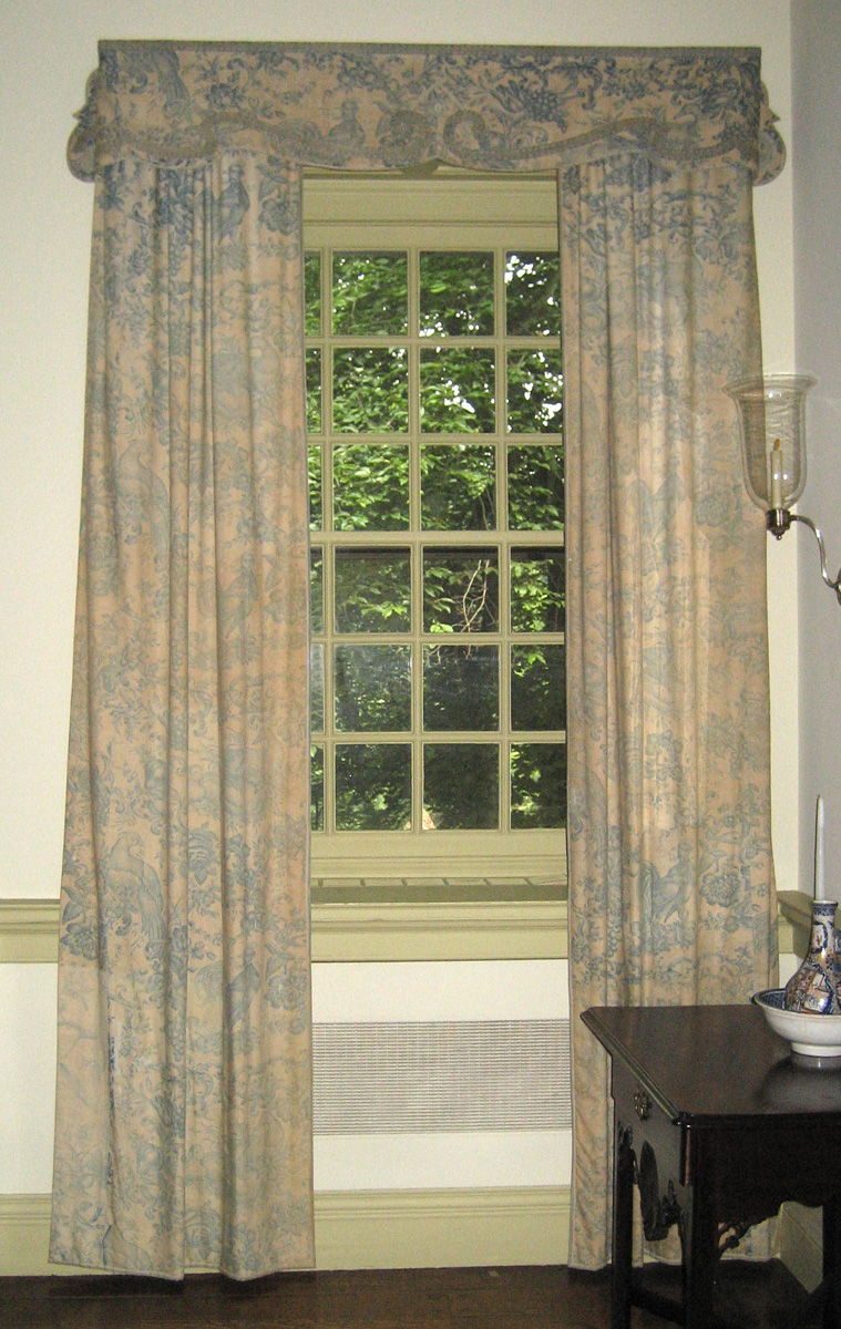 1955.0740.002 window treatment