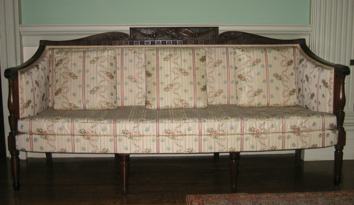 1957.0804 Sofa and Cushions