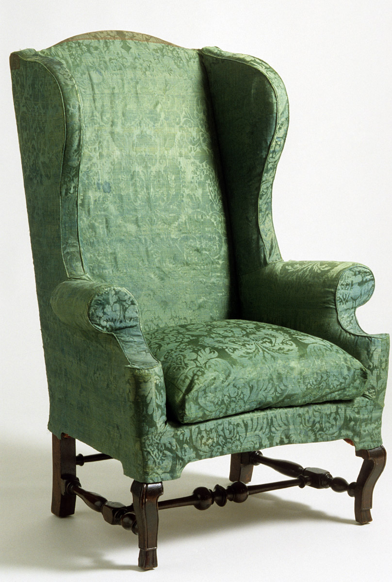 1958.0537 and 1984.0645 Chair, Easy chair with slipcover