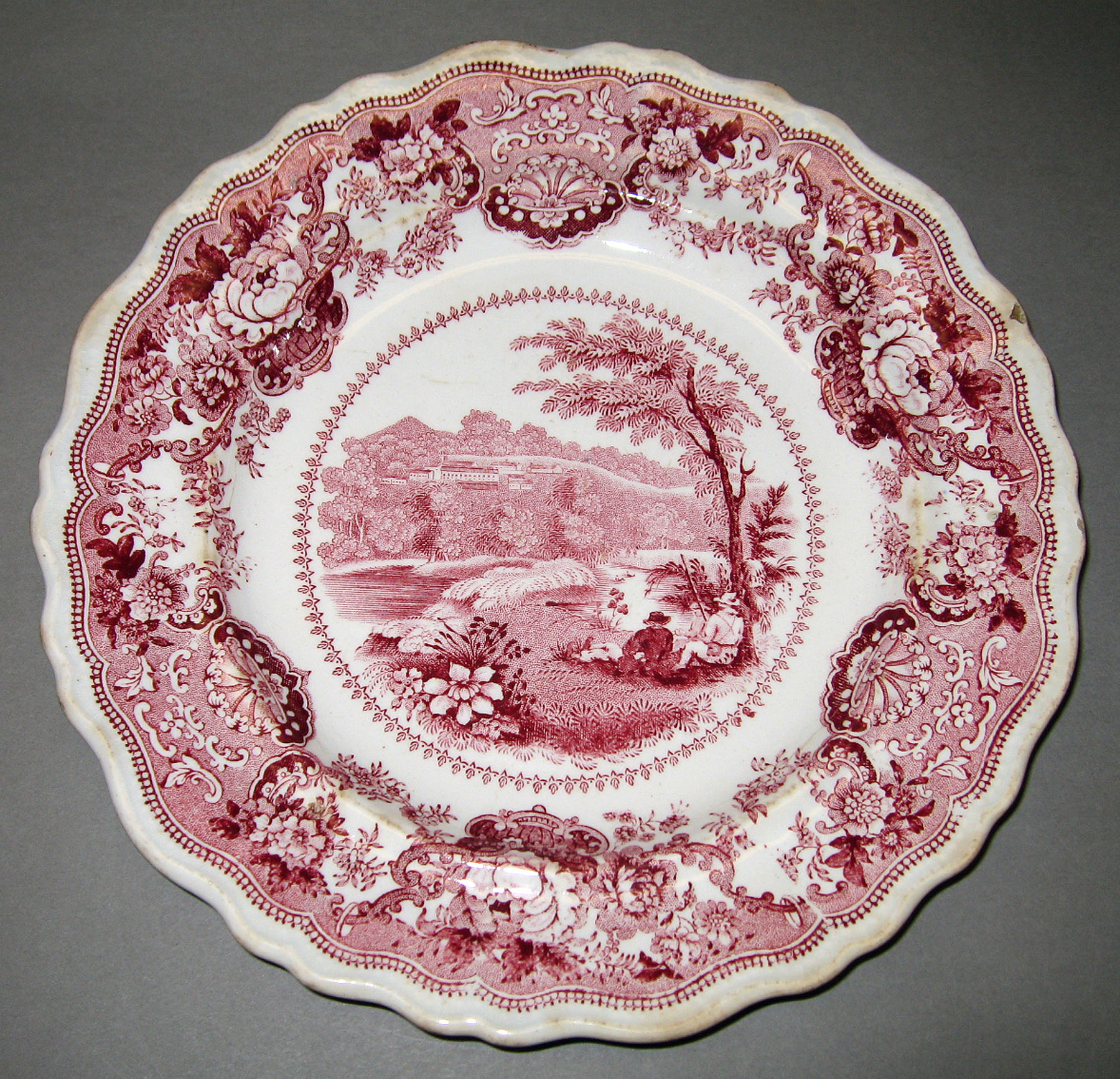 1966.0876.008 Earthenware plate