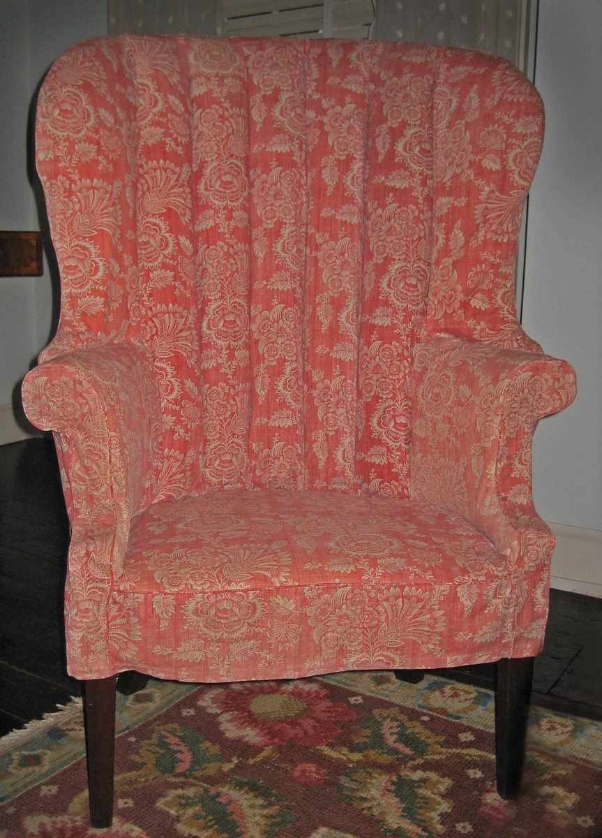 1957.0988 chair with 1969.5521 slipcover view 1