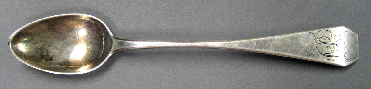 1998.0004.1935.002 Silver Spoon upper surface