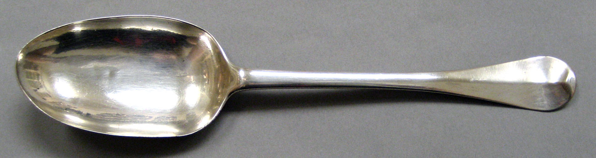1952.0289 Silver Spoon upper surface