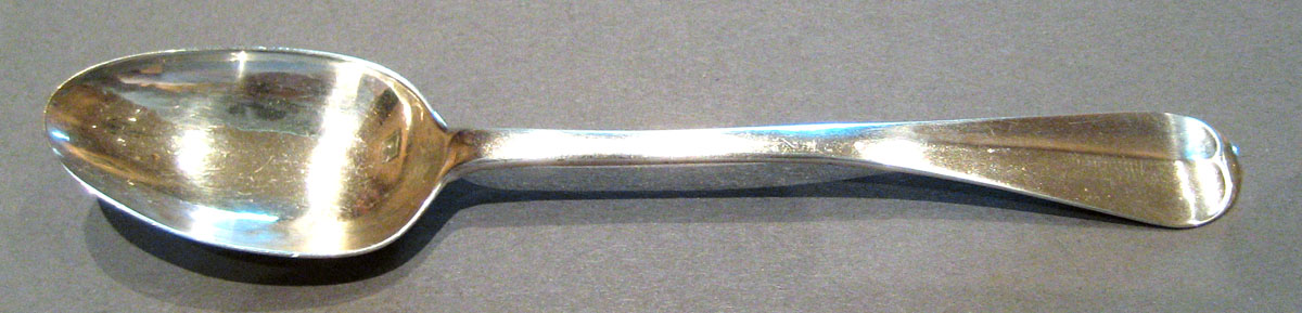 1951.0001.006 Silver Spoon upper surface
