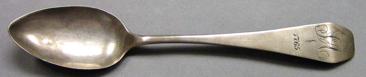 1962.0240.424 Silver Spoon upper surface