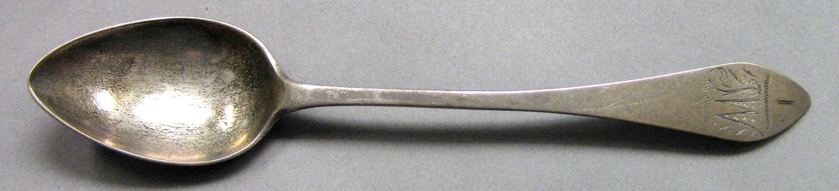 1962.0240.476 Silver Spoon upper surface