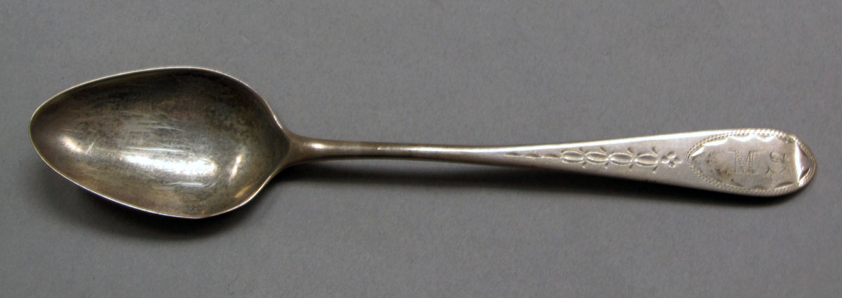 1962.0240.352 Silver spoon upper surface
