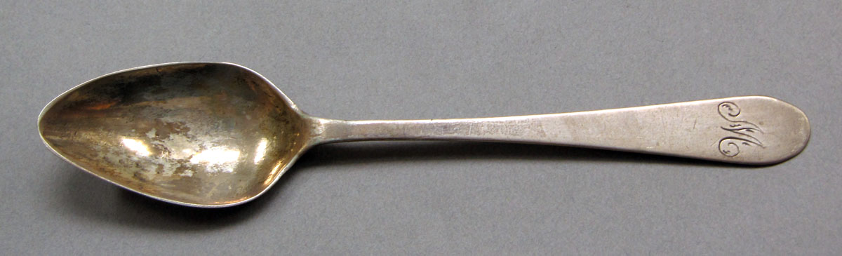 1962.0240.623 Silver spoon upper surface