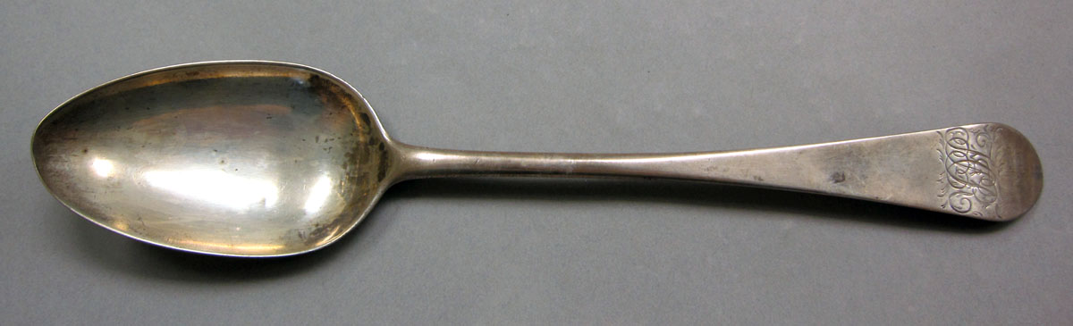 1962.0240.1066 Silver spoon upper surface