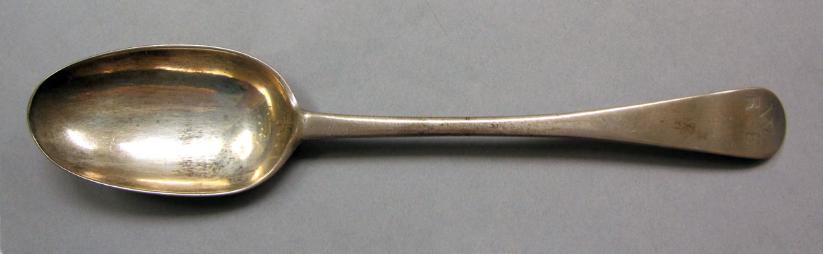 1962.0240.1222 Silver spoon upper surface