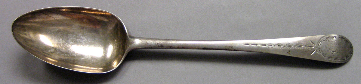 1962.0240.1154 Silver Spoon upper surface