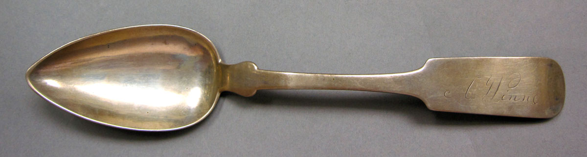 1962.0240.1335 Silver spoon upper surface