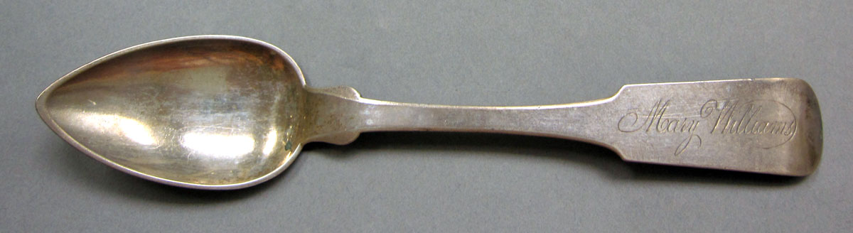 1962.0240.1412 Silver spoon upper surface