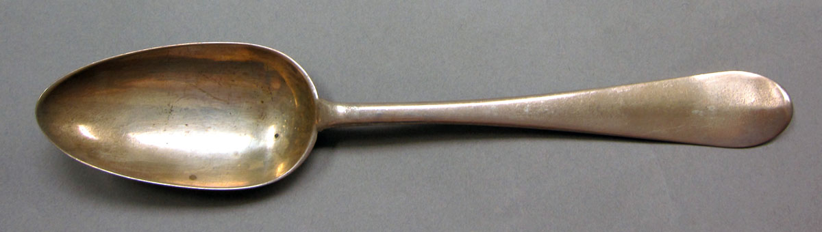 1962.0240.1421 Silver spoon upper surface