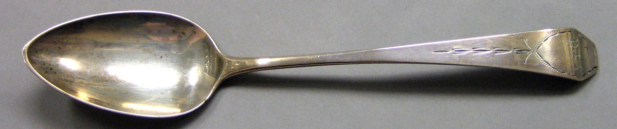 1962.0240.1548 Silver Spoon upper surface