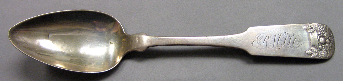 1962.0240.1559 Silver Spoon upper surface