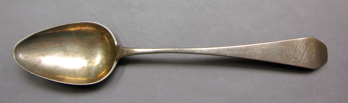 1962.0240.915 Silver Spoon upper surface