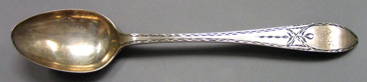 1962.0240.1575 Silver Spoon upper surface