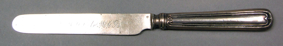 1961.0426 Silver Knife upper surface