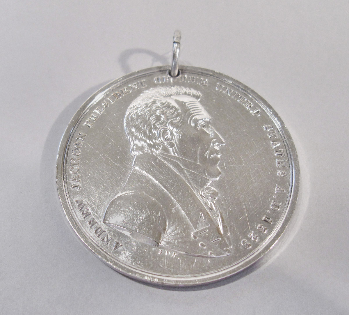 1952.0034 Medal, obverse