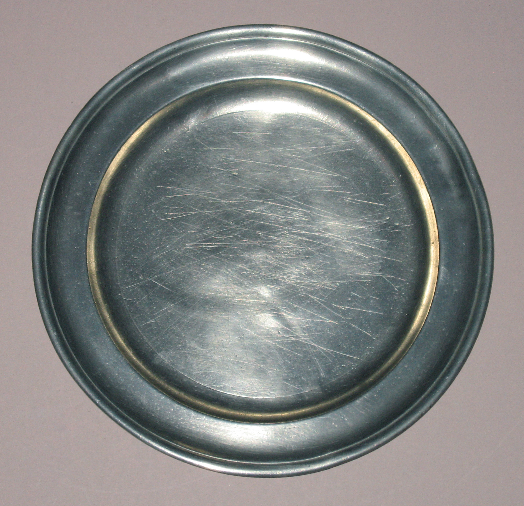 1953.0155.012 Pewter plate