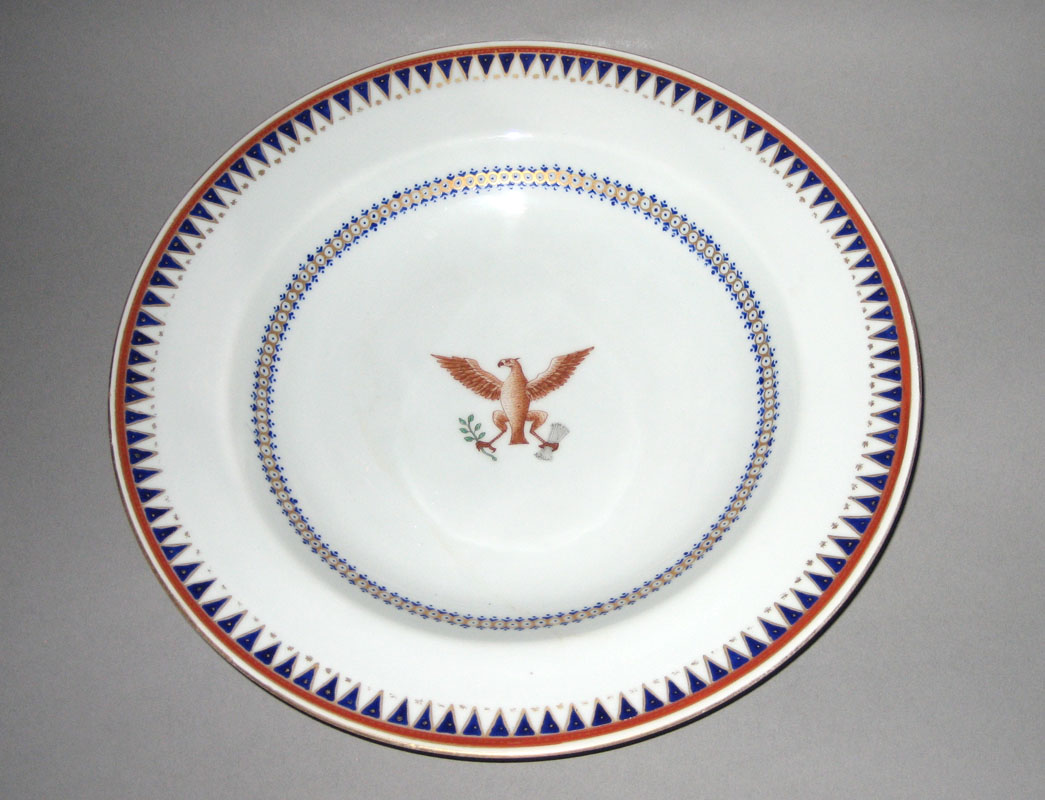 1963.0864.335 Plate or bowl