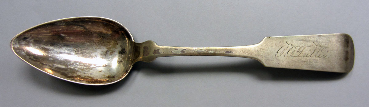 1972.0458 Tablespoon upper surface
